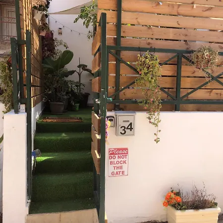 Vakantiehuis Casa Fiore - 2 Bed House 10 Mins Walk To Centre *
